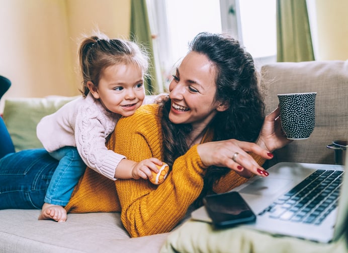 Family-using-technology